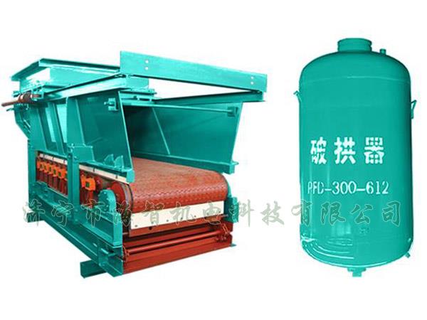 防止在給料機(jī)距離倉(cāng)口較高的時(shí)候，連接段內(nèi)的物料壓實(shí)粘結(jié)成拱或粘壁